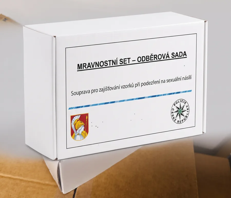 Uzavřená krabice Mravnostního setu s označením soupravy